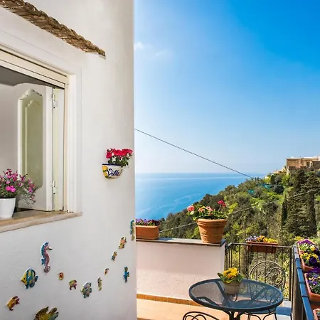 Laura Amazing Breakfast,private Outdoor Hot Tub, Experience Positano