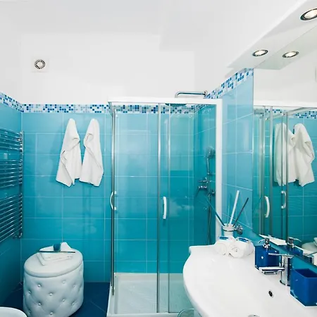 Laura Amazing Breakfast,private Outdoor Hot Tub, Experience