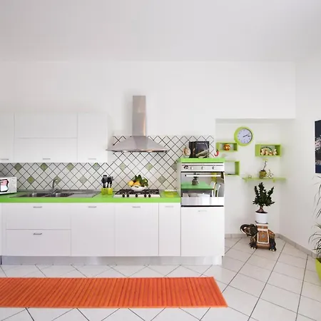 בית נופש Laura Amazing Breakfast,private Outdoor Hot Tub, Experience פוזיטנו