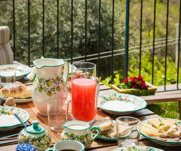 Semesterbostad Laura Amazing Breakfast,private Outdoor Hot Tub, Experience Positano