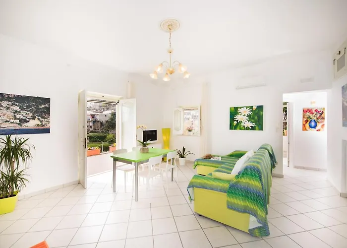 בית נופש Laura Amazing Breakfast,private Outdoor Hot Tub, Experience