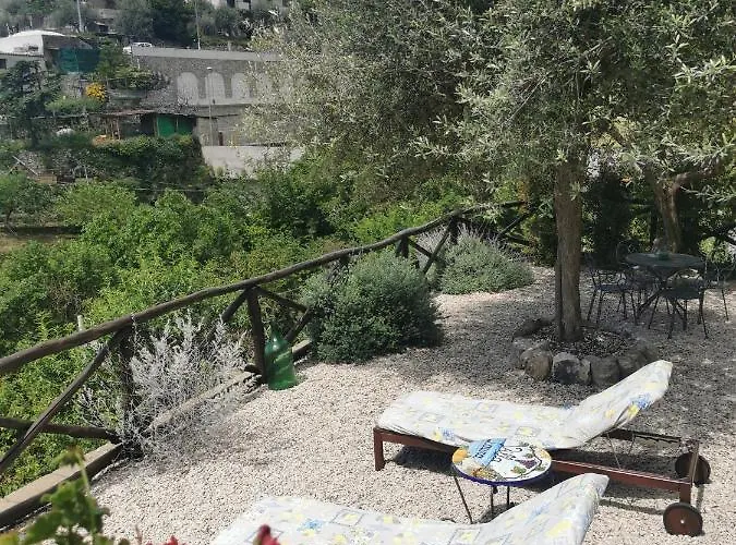 Laura Amazing Breakfast,private Outdoor Hot Tub, Experience * פוזיטנו